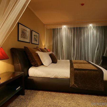 Speke Resort & Conference Centre Munyonyo Exterior photo